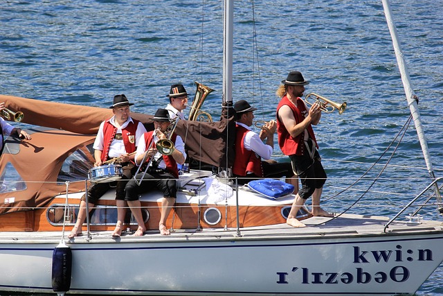 的候选人相 的候选人相