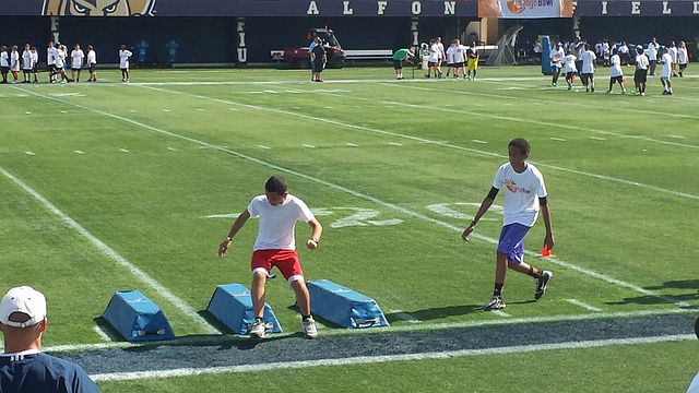 年轻前锋 年轻前锋